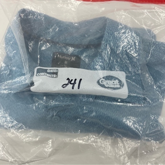 Hurley ShortSleeve Button Down Shirt - Picture 7 of 7